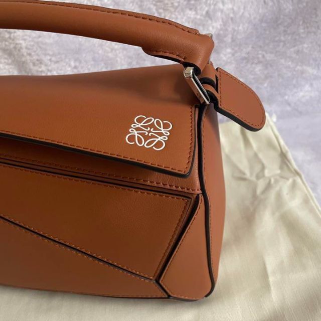 激安通販の LOEWE ショルダーバッグ ✨美品✨ロエベ Loewe