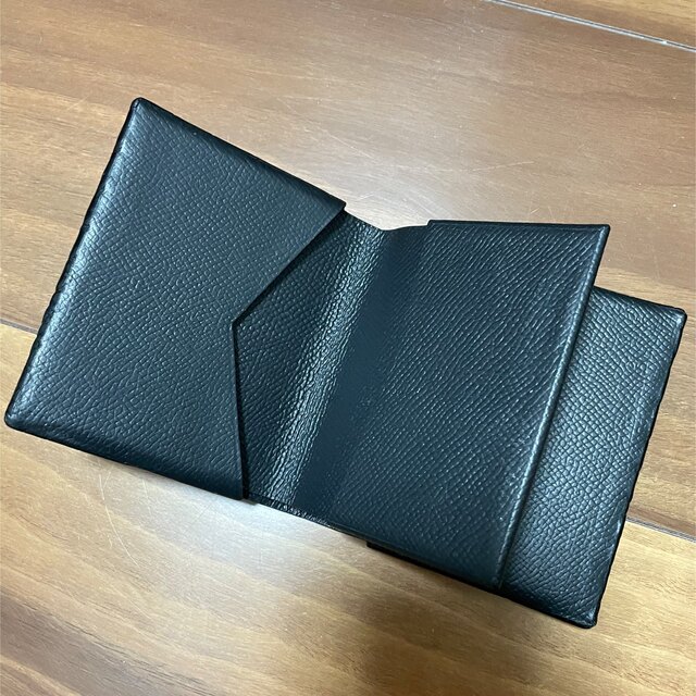 T.MBH TMBH ポロサスクロコ 葉合わせ 2つ折り財布 ブラック | www