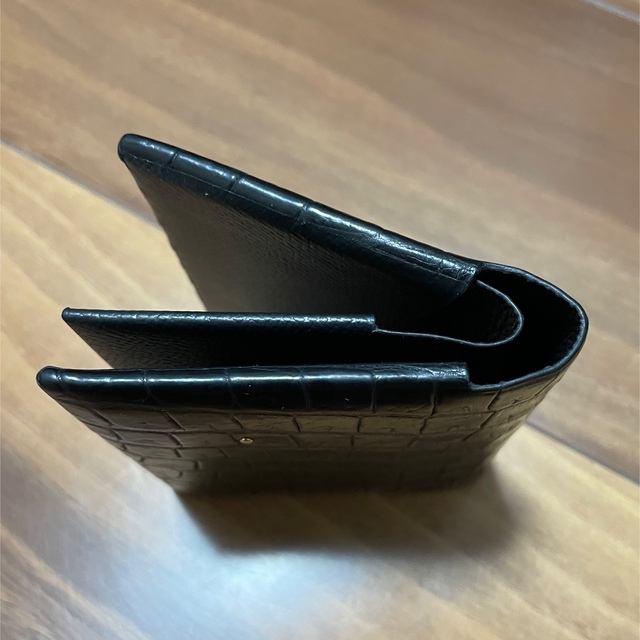 T.MBH TMBH ポロサスクロコ 葉合わせ 2つ折り財布 ブラック | www