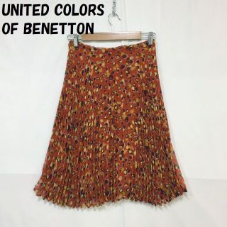 ベネトン(BENETTON)のベネトン 総柄 膝丈 スカート プリーツ フレア 透け感 イタリア製 サイズ40(ひざ丈スカート)