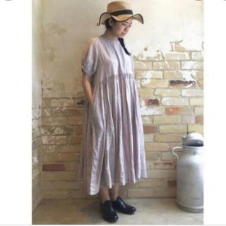 ネストローブ(nest Robe)の美品　ネストローブ  リネンシャーリングワンピース(ロングワンピース/マキシワンピース)