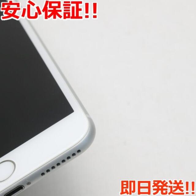 iPhone(アイフォーン)の超美品 DoCoMo iPhone6 PLUS 16GB シルバー  スマホ/家電/カメラのスマートフォン/携帯電話(スマートフォン本体)の商品写真