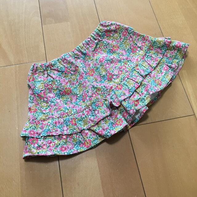 BeBe(ベベ)のbebe キッズM 花柄スカート キッズ/ベビー/マタニティのキッズ服女の子用(90cm~)(スカート)の商品写真