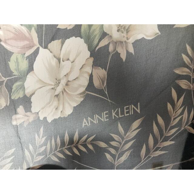 ANNE KLEIN(アンクライン)のスカーフ レディースのファッション小物(バンダナ/スカーフ)の商品写真