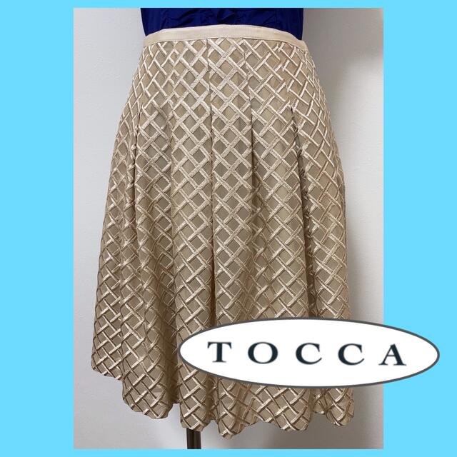 TOCCA(トッカ)の【値下げ！ほぼ新品】TOCCA 7号(Sサイズ) ベージュ　膝丈　スカート レディースのスカート(ひざ丈スカート)の商品写真