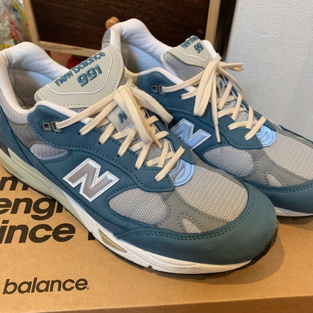 お得な情報満載 新品未使用 new balance M991BSG スニーカー 25.5 adnd.in