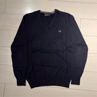 フレッドペリー(FRED PERRY)の【3/2まで最終お値下げ】 FRED PERRY ネイビー　セーター(ニット/セーター)