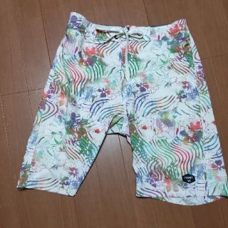 ロイヤル(roial)の新品！早いもの勝ち！男性roial水着　左ポケット有り！(水着)