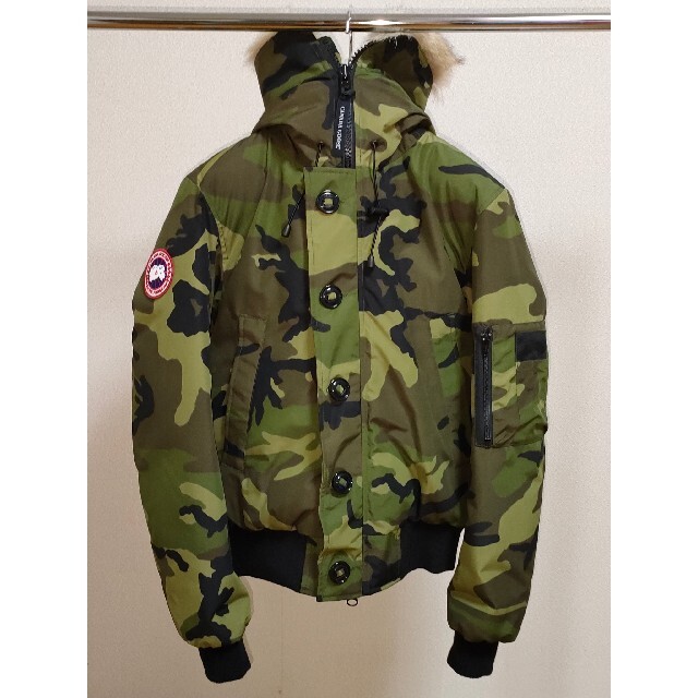 CANADA GOOSE(カナダグース)の【S】カナダグース　ラブラドール メンズのジャケット/アウター(ダウンジャケット)の商品写真