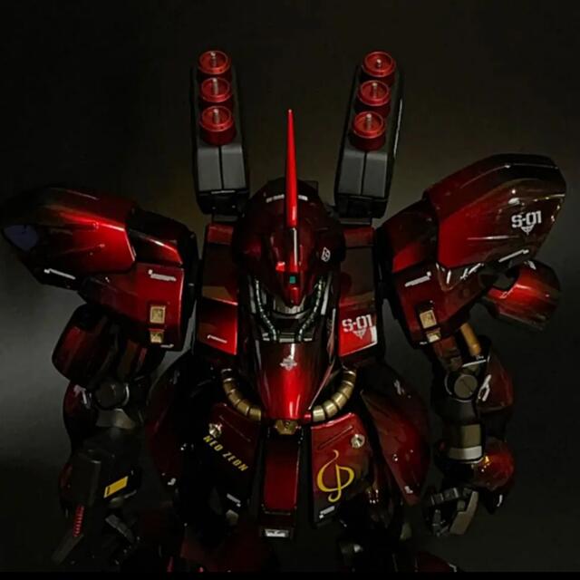 MG サザビー グラデーションキャンディ塗装 鏡面仕上げ仕様の MG サザビー グラデーションキャンディ塗装 鏡面仕上げ仕様の
