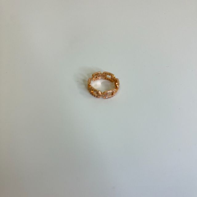 キラキラリング 指輪 ピンクゴールド レディース レディースのアクセサリー(リング(指輪))の商品写真