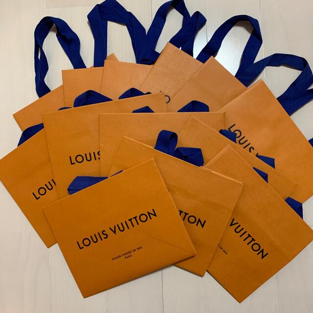 LOUIS VUITTON(ルイヴィトン)のルイヴィトン★ショップ袋　13枚 レディースのバッグ(ショップ袋)の商品写真