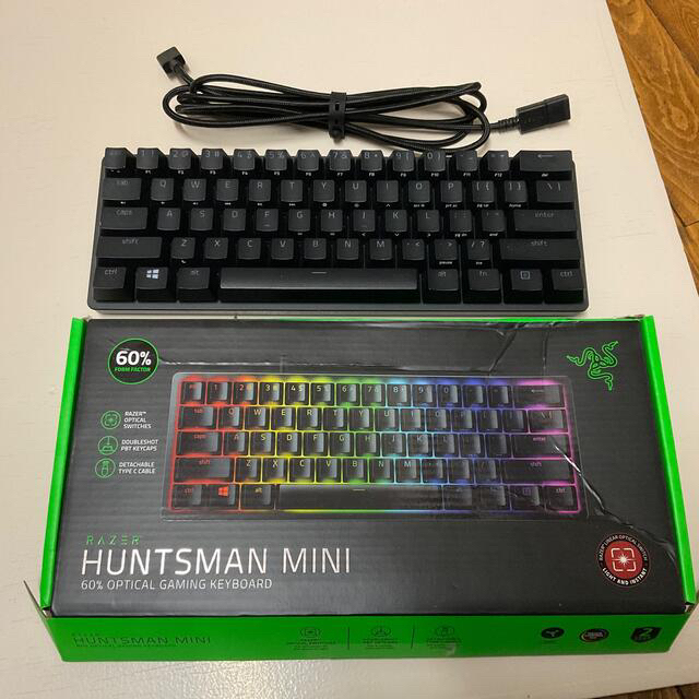 LAZER(レイザー)のRazer ゲーミングキーボード HUNTSMAN MINI LINEAR OP スマホ/家電/カメラのPC/タブレット(PC周辺機器)の商品写真