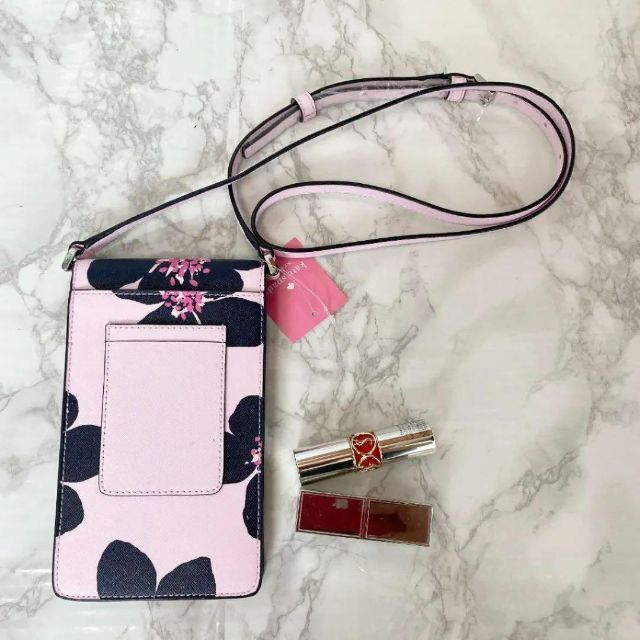 kate spade new york(ケイトスペードニューヨーク)の本日削除新品★kate spade★フローラミニクロスボディショルダーバッグ★ レディースのバッグ(ボディバッグ/ウエストポーチ)の商品写真