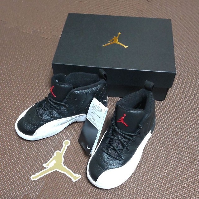 ライトニングボルト nike jordan12 ジョーダン12 プレイオフ キッズ 16