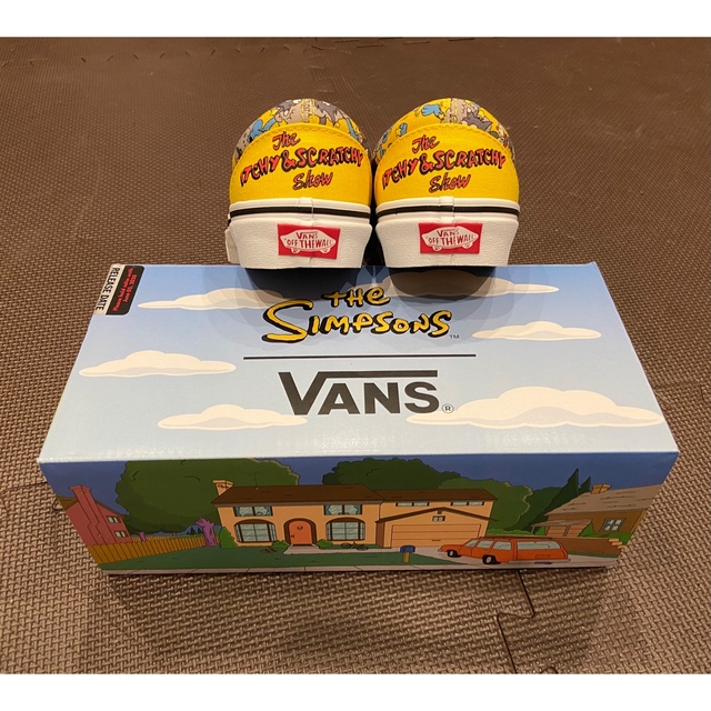 VANS(ヴァンズ)の激レア 新品 VANS シンプソンズ　23cm  レディースの靴/シューズ(スニーカー)の商品写真