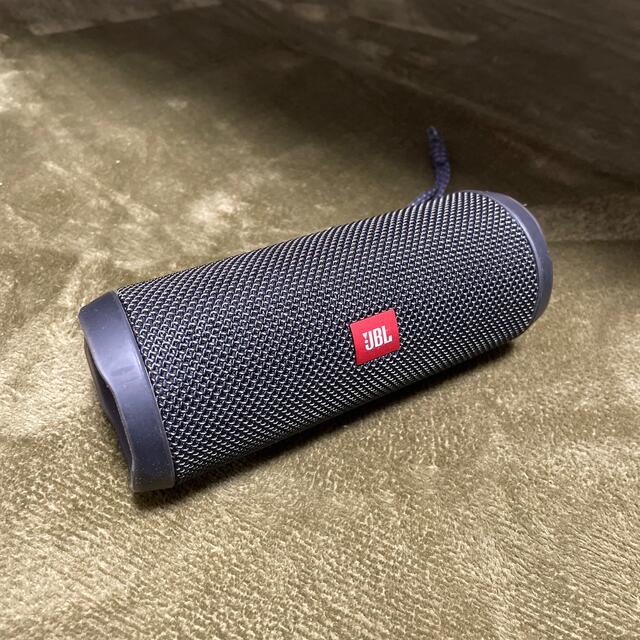 JBL flip4