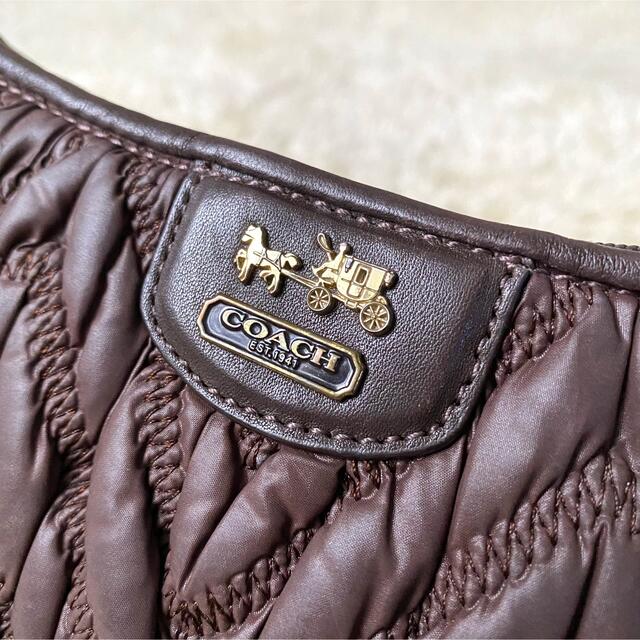 COACH(コーチ)の【希少】コーチ 70th記念モデル ショルダーバッグ シェブロン ブラウン レディースのバッグ(ショルダーバッグ)の商品写真