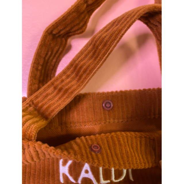 KALDI(カルディ)の【カルディ】KALDI　トートバッグ＋ミニポーチ　コーデュロイ風【エコバッグ】 レディースのバッグ(トートバッグ)の商品写真