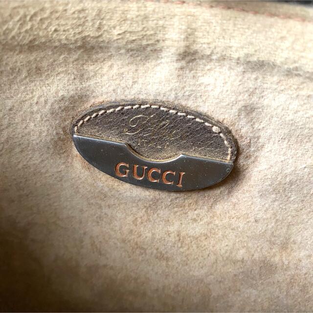 Gucci(グッチ)の【ヴィンテージ】グッチ クラッチバッグ PVC GGプラス ブラウン ロゴ金具 レディースのバッグ(クラッチバッグ)の商品写真