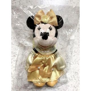 ディズニー(Disney)の値下げ！！ミニー　ぬいぐるみバッジ　ぬいぐるみ　バッヂ　ベル　31周年限定(キャラクターグッズ)
