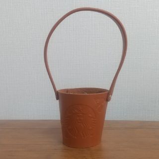 スターバックスコーヒー(Starbucks Coffee)の【未使用】Starbucks ［スターバックス］ レザー調カップホルダー 茶色(ノベルティグッズ)