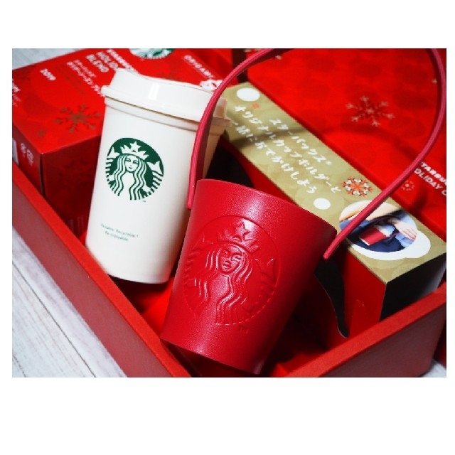 Starbucks Coffee(スターバックスコーヒー)の【新品】Starbucks スターバックス レザーカップホルダー 2019冬限定 レディースのバッグ(その他)の商品写真