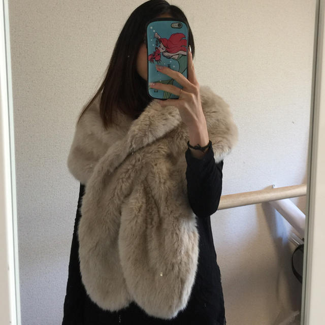 ZARA(ザラ)のZARA フェイクファーストール レディースのファッション小物(マフラー/ショール)の商品写真