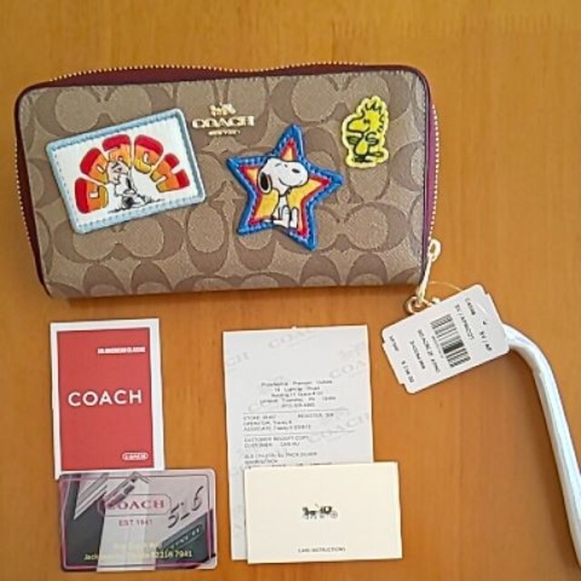 COACH(コーチ)の『未使用品』COACH コーチ コーティングキャンバス スムースレザー シグネチ レディースのファッション小物(財布)の商品写真