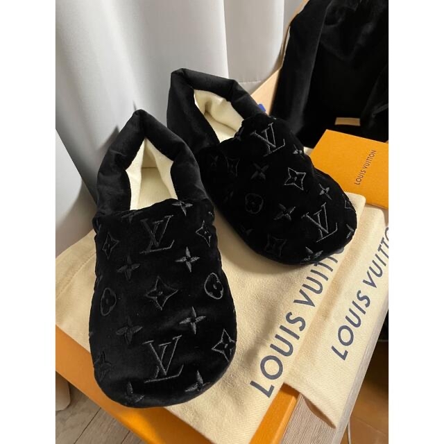 LOUIS VUITTON(ルイヴィトン)の特別値下げ中‼︎【新品未使用】ルイヴィトン ルームシューズ スリッパ 靴 レディースの靴/シューズ(その他)の商品写真