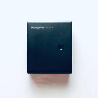 パナソニック(Panasonic)のPanasonic モバイルバッテリー搭載ＡＣ急速充電器 QE-AL201(バッテリー/充電器)