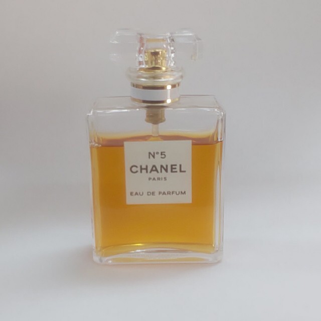 CHANEL(シャネル)のCHANELシャネル N°5パルファム 50ml 香水 コスメ/美容の香水(香水(女性用))の商品写真