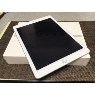 アイパッド(iPad)のiPad (5世代)Wi-Fi+セルラーモデル32GB (タブレット)