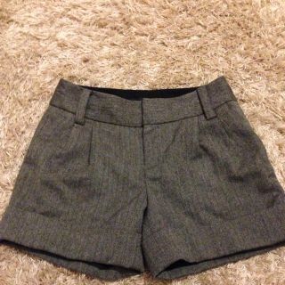 バナナリパブリック(Banana Republic)のバナリパ ツイードショートパンツ(ショートパンツ)