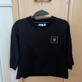 アディダス(adidas)のadidas   ⭐︎ショート丈Tシャツ⭐︎(Tシャツ(半袖/袖なし))