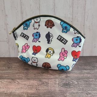 シェルポーチ　BT21(ポーチ)