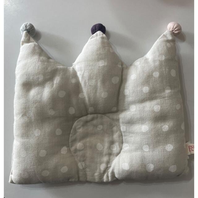 NAOMI  ITO ベビー枕 キッズ/ベビー/マタニティの寝具/家具(枕)の商品写真