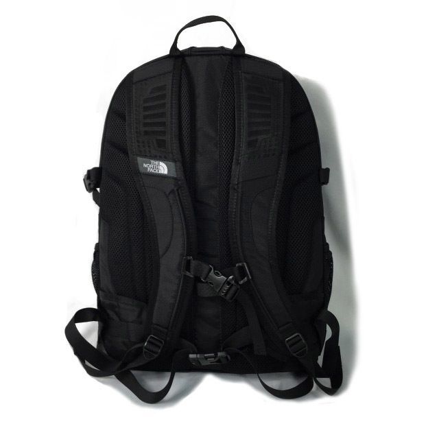 THE NORTH FACE(ザノースフェイス)のノースフェイス リュック US限定 PC 通学 通勤 黒 白 180626 メンズのバッグ(バッグパック/リュック)の商品写真