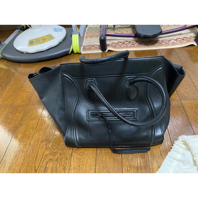 ハンドバッグ黒CELINE セリーヌ ラゲージファントム　カーフレザー