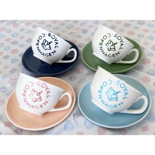 ロイヤルコペンハーゲン(ROYAL COPENHAGEN)の【廃盤】ロイヤルコペンハーゲン　ニューシグネチャー　カップ＆ソーサー　4客セット(食器)