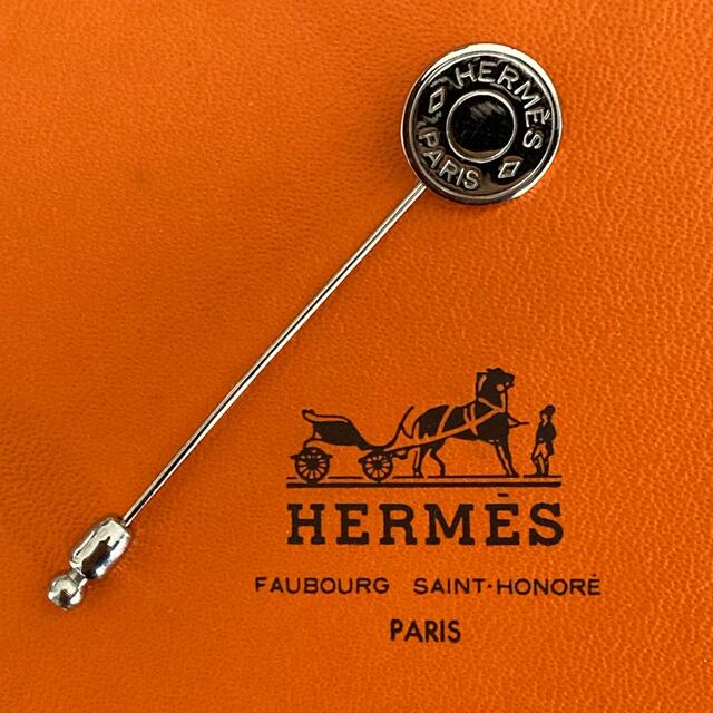 HERMES セリエ ピンブローチ