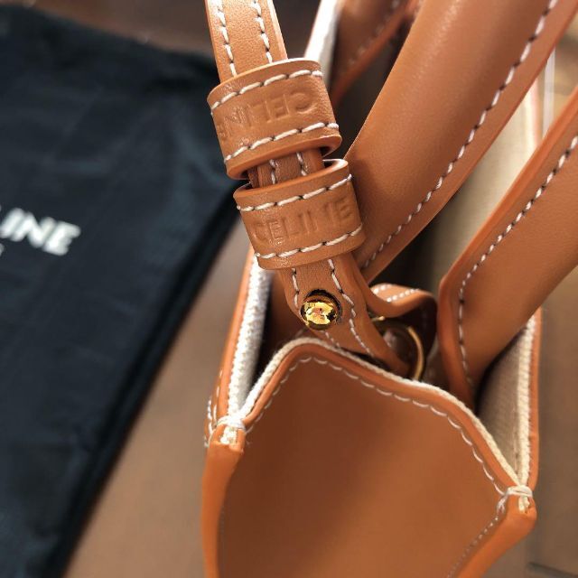 celine - セリーヌ バーティカルカバ ミニの通販 by ホシ's shop｜セリーヌならラクマ