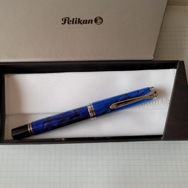 Pelikan(ペリカン)の【ペルム様専用】スーベレーンM805 青縞EF、ブルーデューンM インテリア/住まい/日用品の文房具(ペン/マーカー)の商品写真