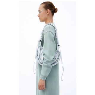 ザラ(ZARA)のZARA　ショルダーバッグ(ショルダーバッグ)