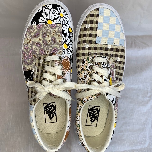 VANS(ヴァンズ)の希少★バンズ　VANS パッチワーク　スニーカー　27cm メンズの靴/シューズ(スニーカー)の商品写真