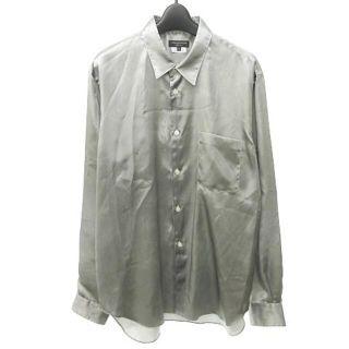 コムデギャルソンオムプリュス(COMME des GARCONS HOMME PLUS)のコムデギャルソンオムプリュス PG-B033 サテン シャツ 長袖 銀 M (シャツ)