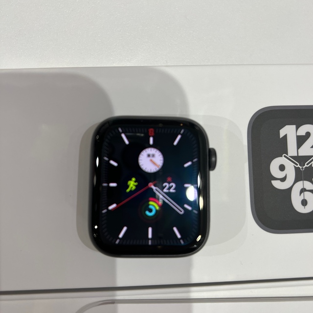 Apple Watch(アップルウォッチ)の【GPS】Apple Watch SE 44mm スマホ/家電/カメラのスマートフォン/携帯電話(その他)の商品写真