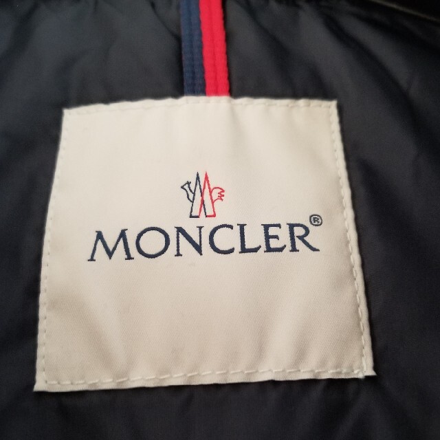 MONCLER(モンクレール)のくまくまさま✴️ご専用モンクレール レディースのジャケット/アウター(ダウンベスト)の商品写真