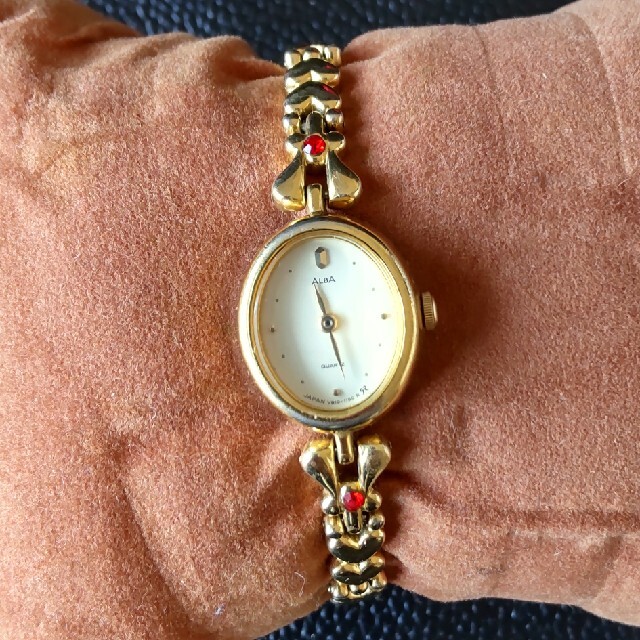 ALBA(アルバ)のSEIKO アルバ ALBAレディース腕時計 レディースのファッション小物(腕時計)の商品写真