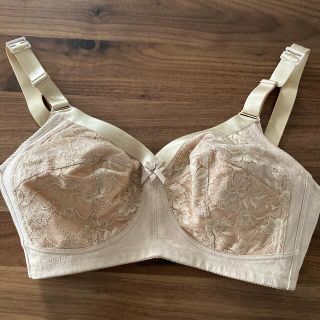 ♡新品未開封！♡シャルレ♡ノンワイヤーブラジャー♡A85♡2枚セット♡